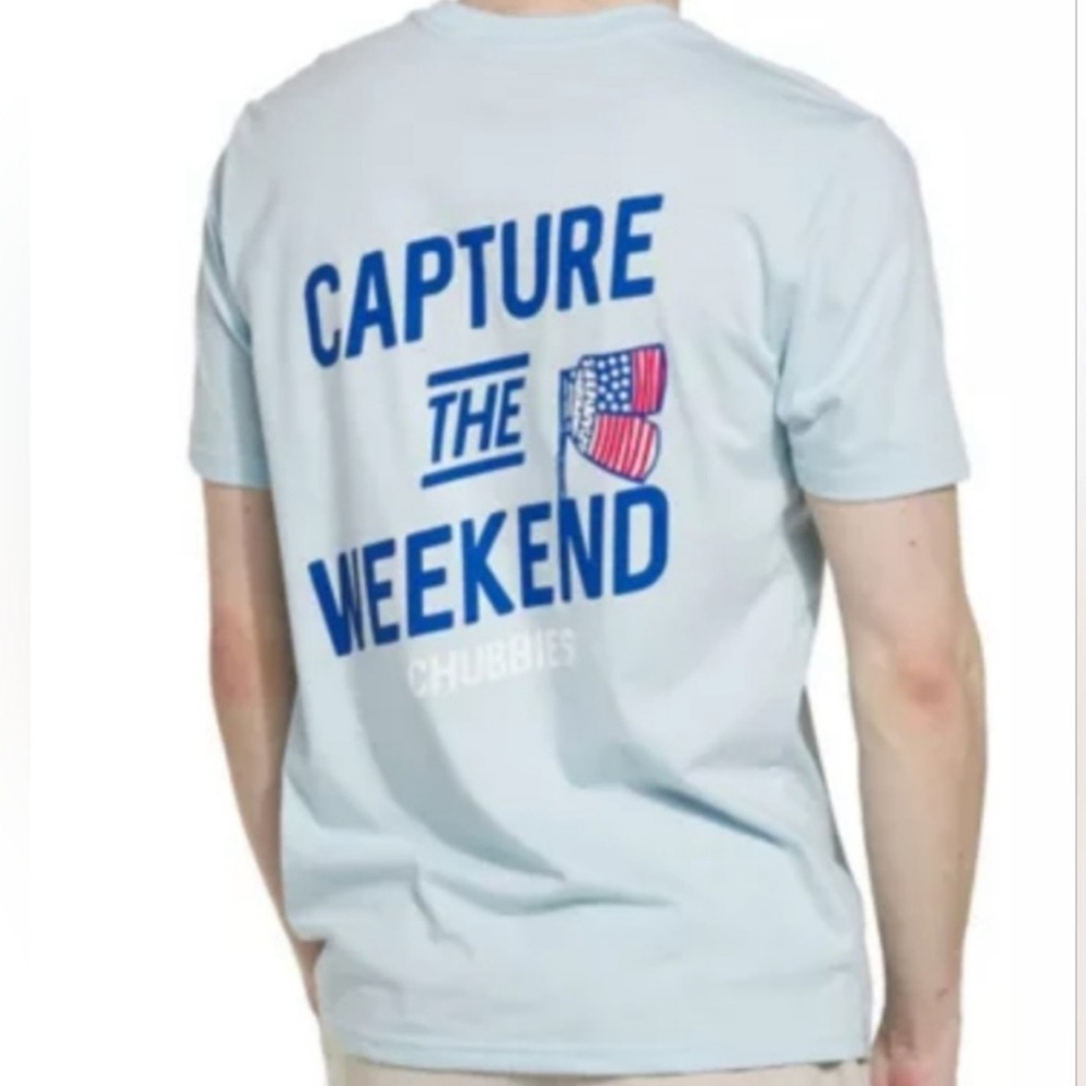 NWOT Chubbies Capture The Weekend Tee